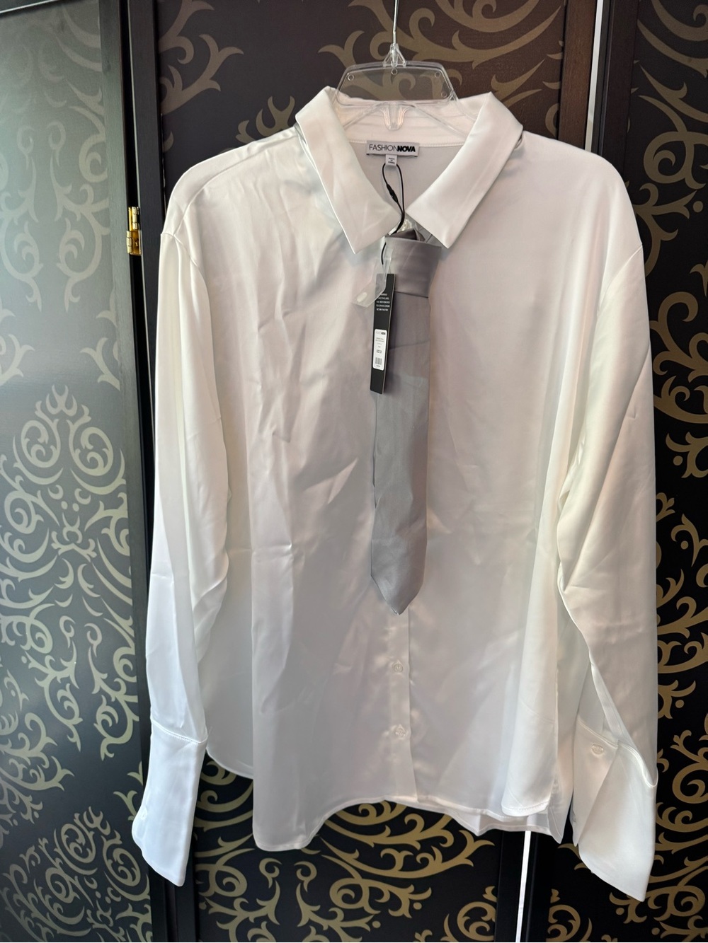 Fashion Nova White Women's Blouse with Light Gray Tie Accent